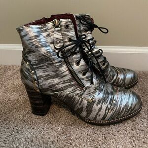 Boutique Boots